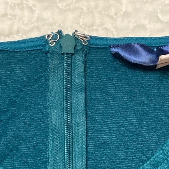 Blue clair rarely has been used and is great for causal and events - Picture 8 of 9